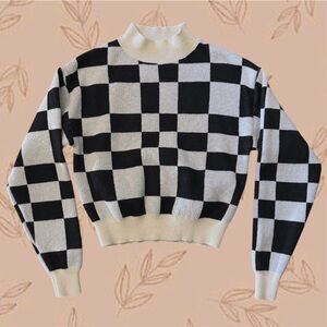 Checkered knit sweater crop cute black white
